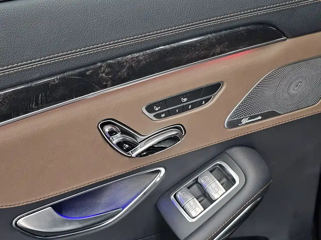 Mercedes-Benz S-Class 2017 — фото 18