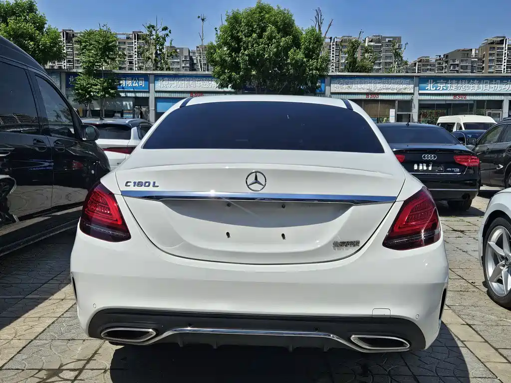 Mercedes-Benz C-Class 2019 — фото 6