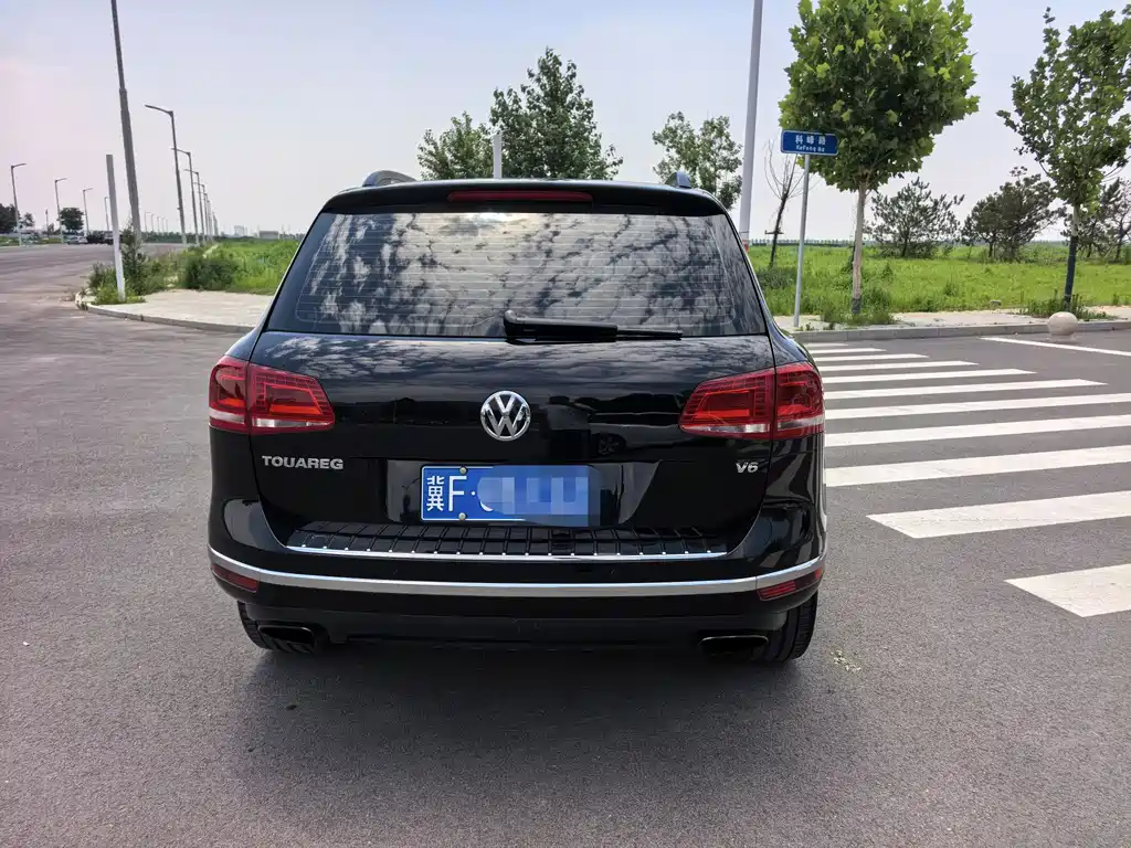 Volkswagen Touareg 2017 — фото 5