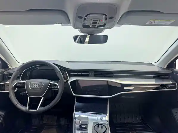 Audi A6 2025
