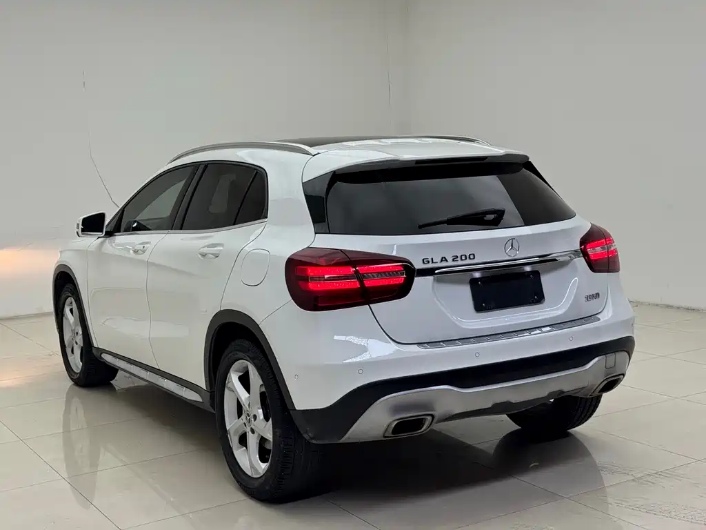 Mercedes-Benz GLA 2017 — фото 6