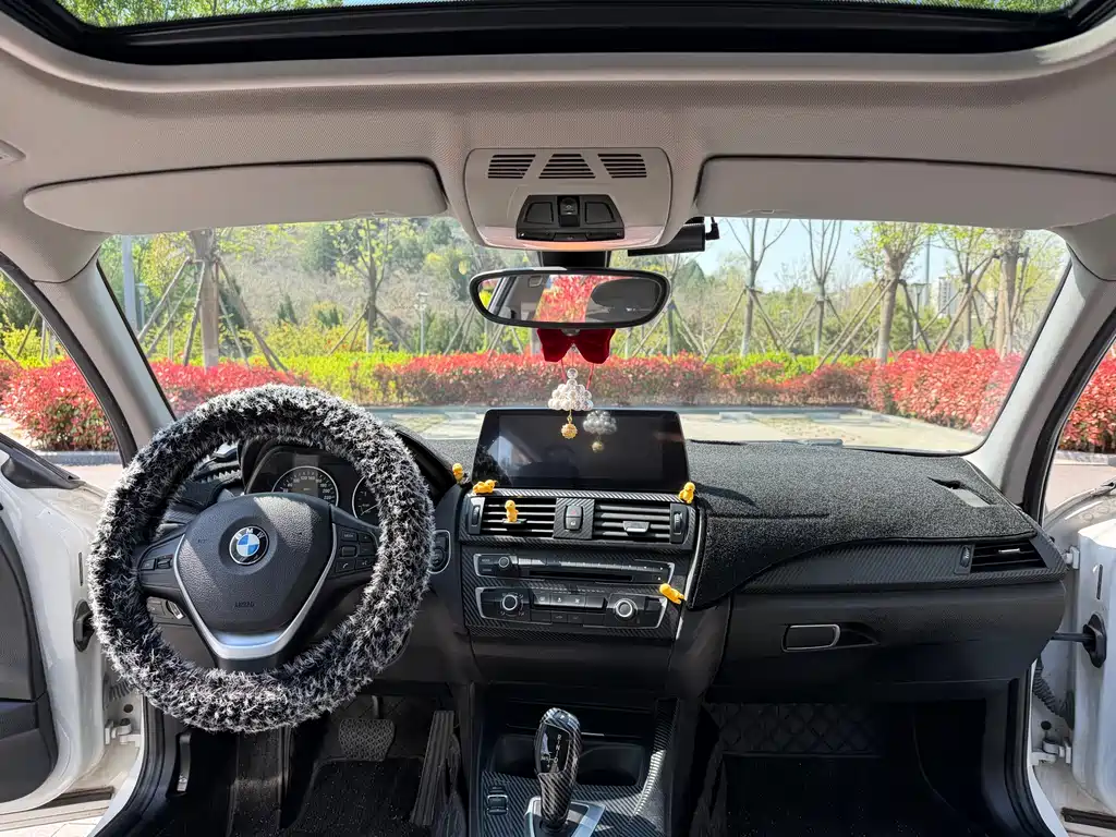 BMW 1 Series 2014 — фото 11
