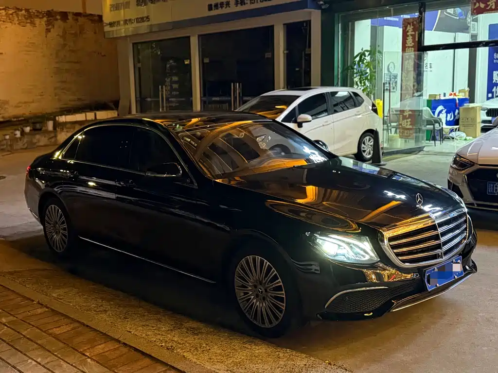 Mercedes-Benz E-Class 2020 — фото 3