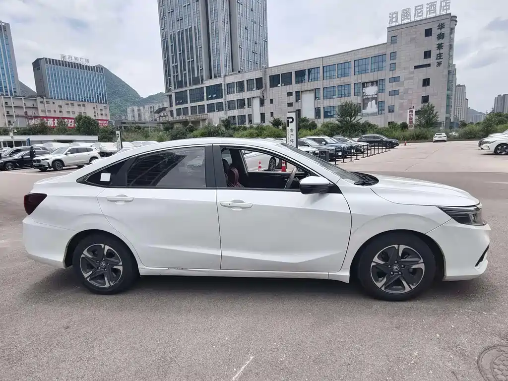 Honda Envix 2020 — фото 3