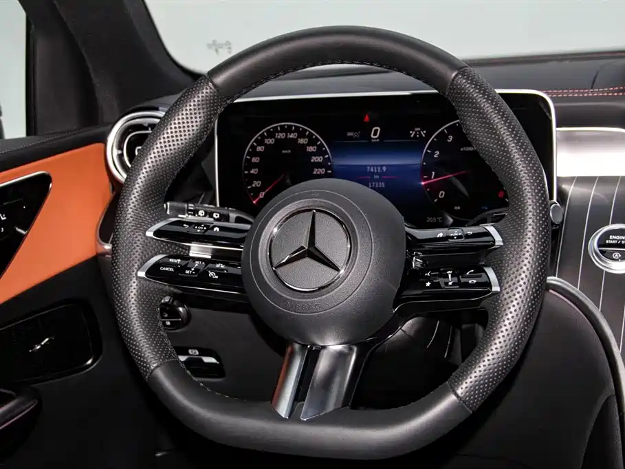 Mercedes-Benz GLC 2024 — фото 14