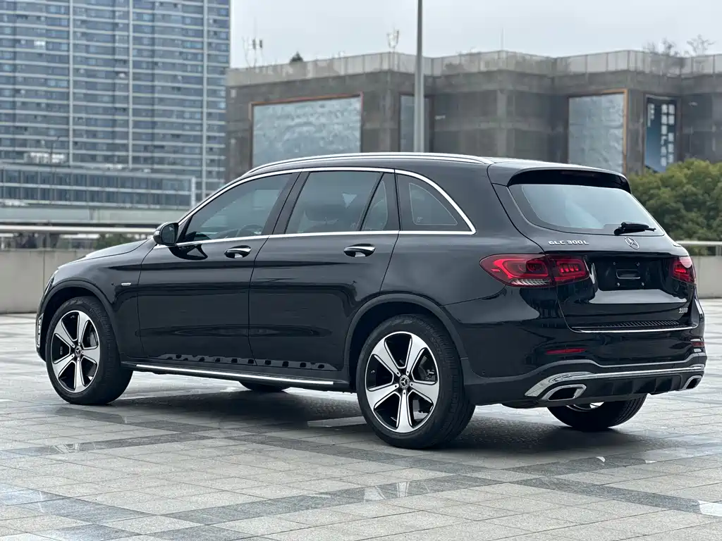 Mercedes-Benz GLC 2022 — фото 15