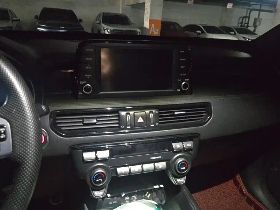 Kia KX7 2017 — фото 13