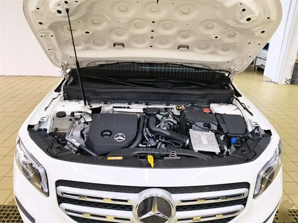 Mercedes-Benz GLB 2021 — фото 20