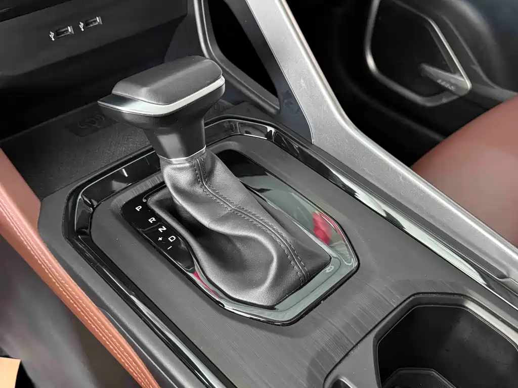 Geely Vision X6 2023 — фото 11