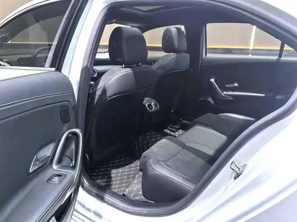 Mercedes-Benz A-Class 2019