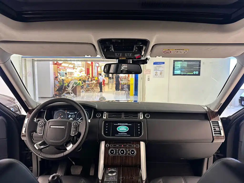 Land Rover Range Rover 2017 — фото 12