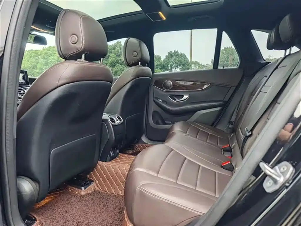 Mercedes-Benz GLC 2019