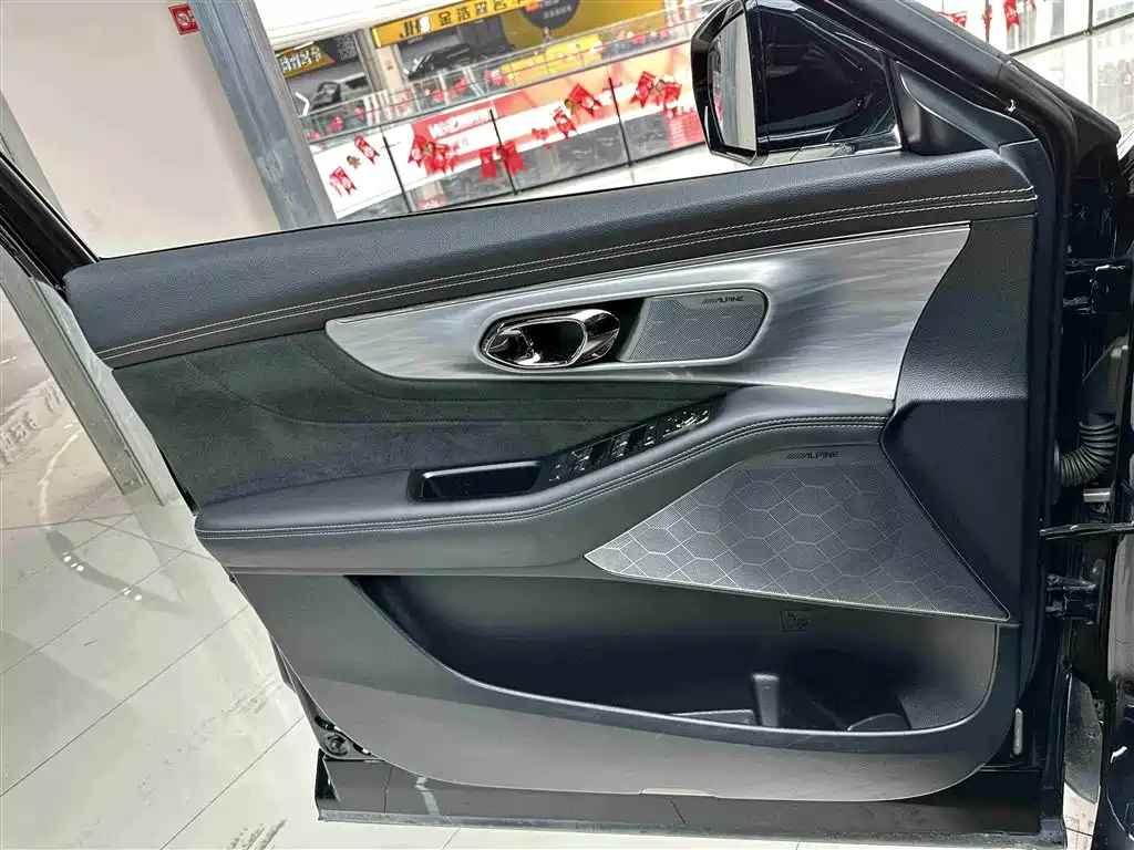GAC Motor Trumpchi GS8 2022 — фото 16