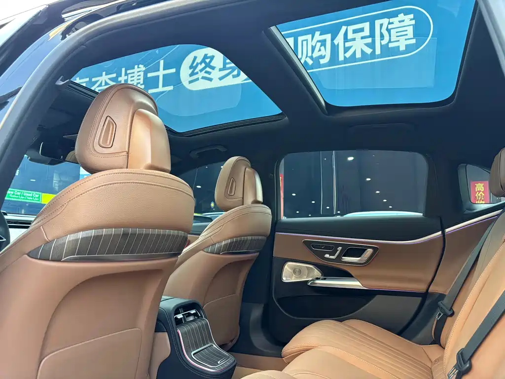 Mercedes-Benz E-Class 2025 — фото 15