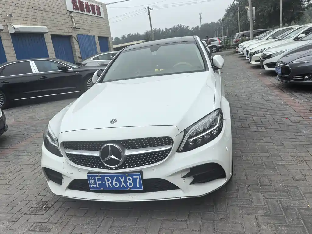 Mercedes-Benz C-Class 2020