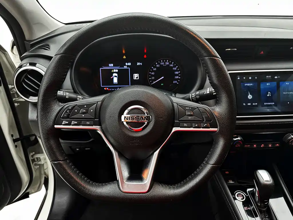 Nissan Kicks 2023 — фото 18