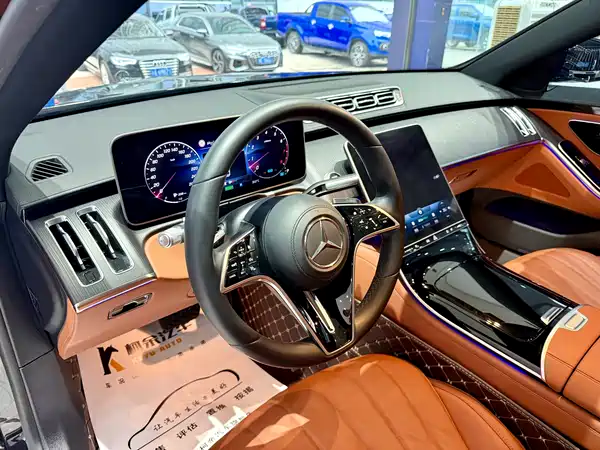 Mercedes-Benz S-Class 2021