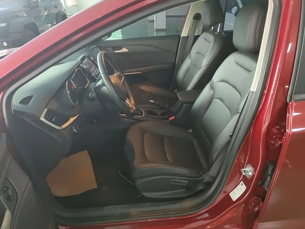 Chevrolet Monza 2019 — фото 15
