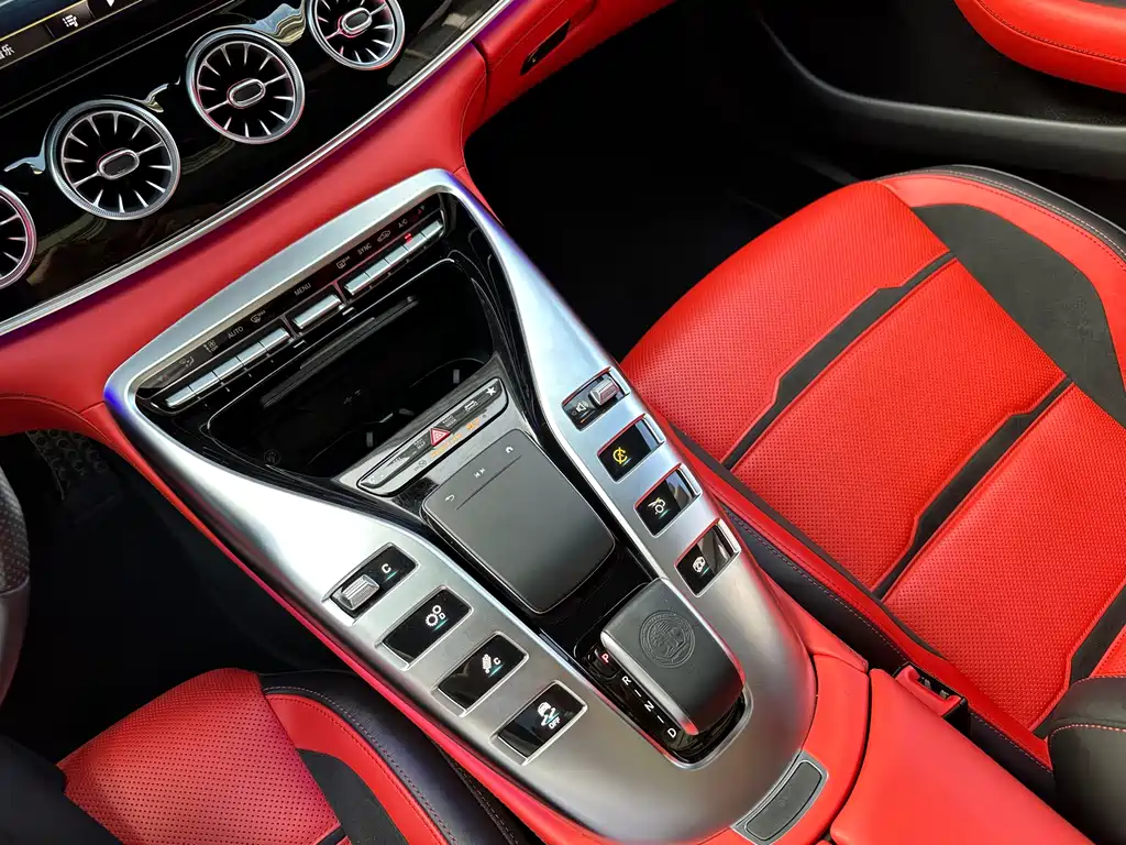 Mercedes-Benz AMG GT 2022 — фото 9