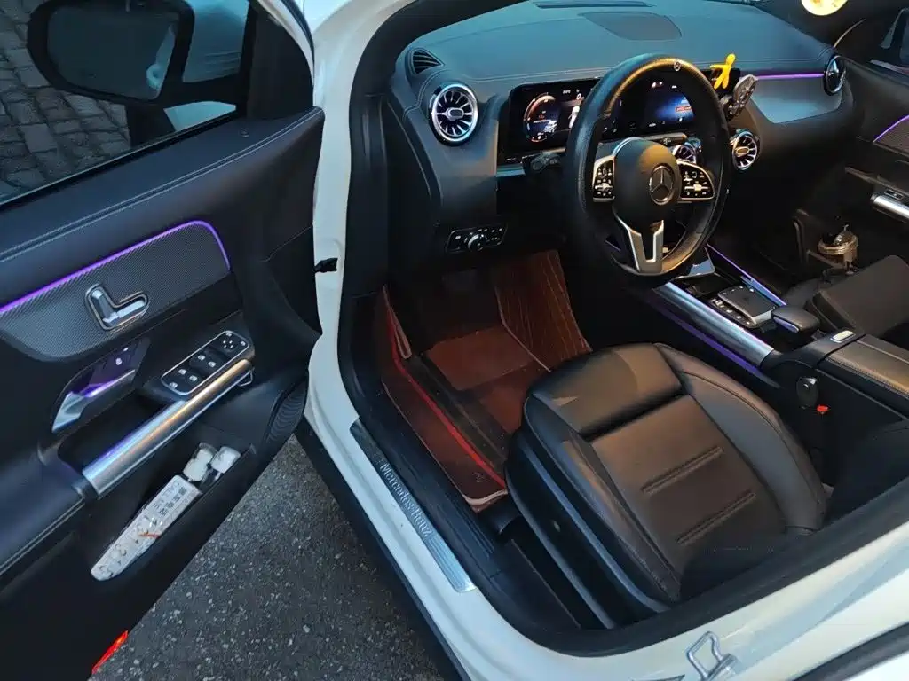Mercedes-Benz GLA 2021 — фото 12