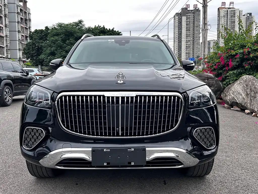 Mercedes-Benz GLS 2023