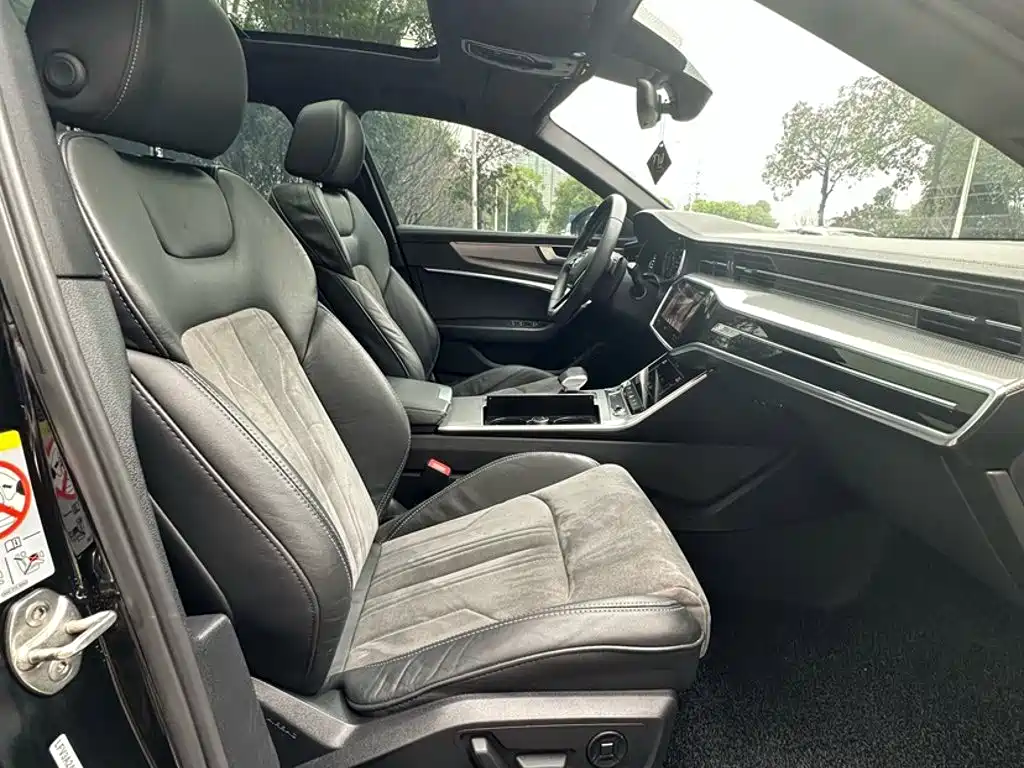 Audi A6L 2021