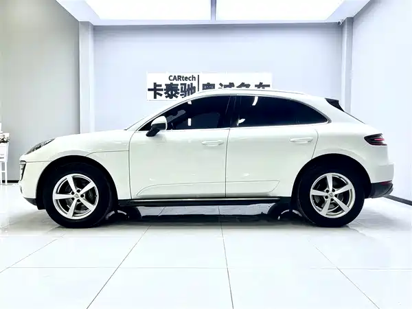 Porsche Macan 2017