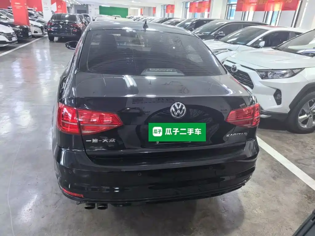 Volkswagen Sagitar 2019