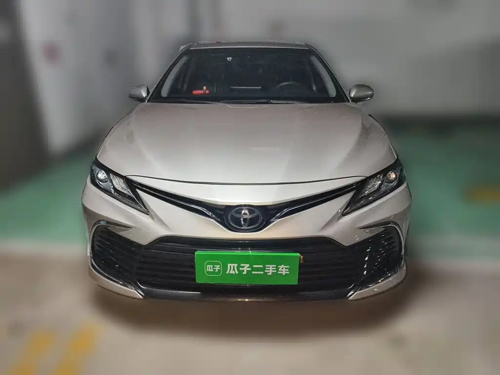 Toyota Camry 2021 — фото 24