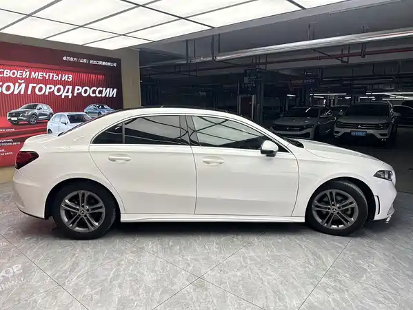 Mercedes-Benz A-Class 2022
