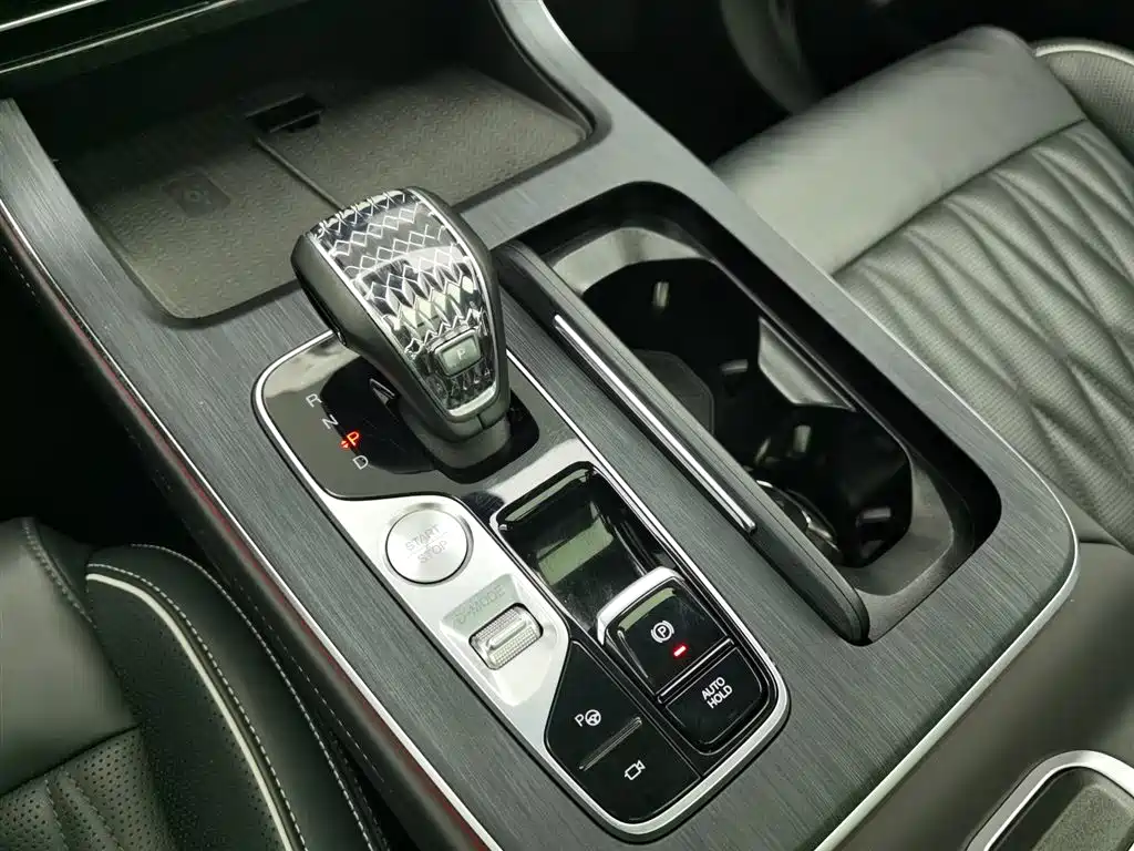 GAC Motor Trumpchi GS8 2023 — фото 13