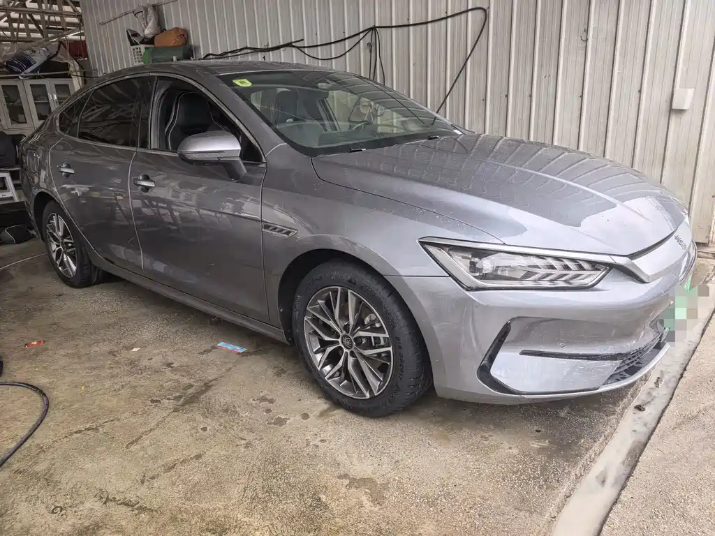 BYD Qin PLUS 2022 — фото 3