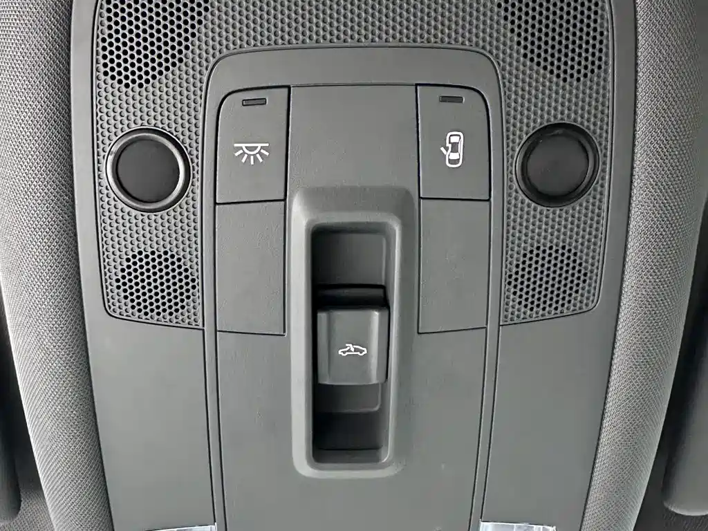 Audi A3 2022 — фото 15
