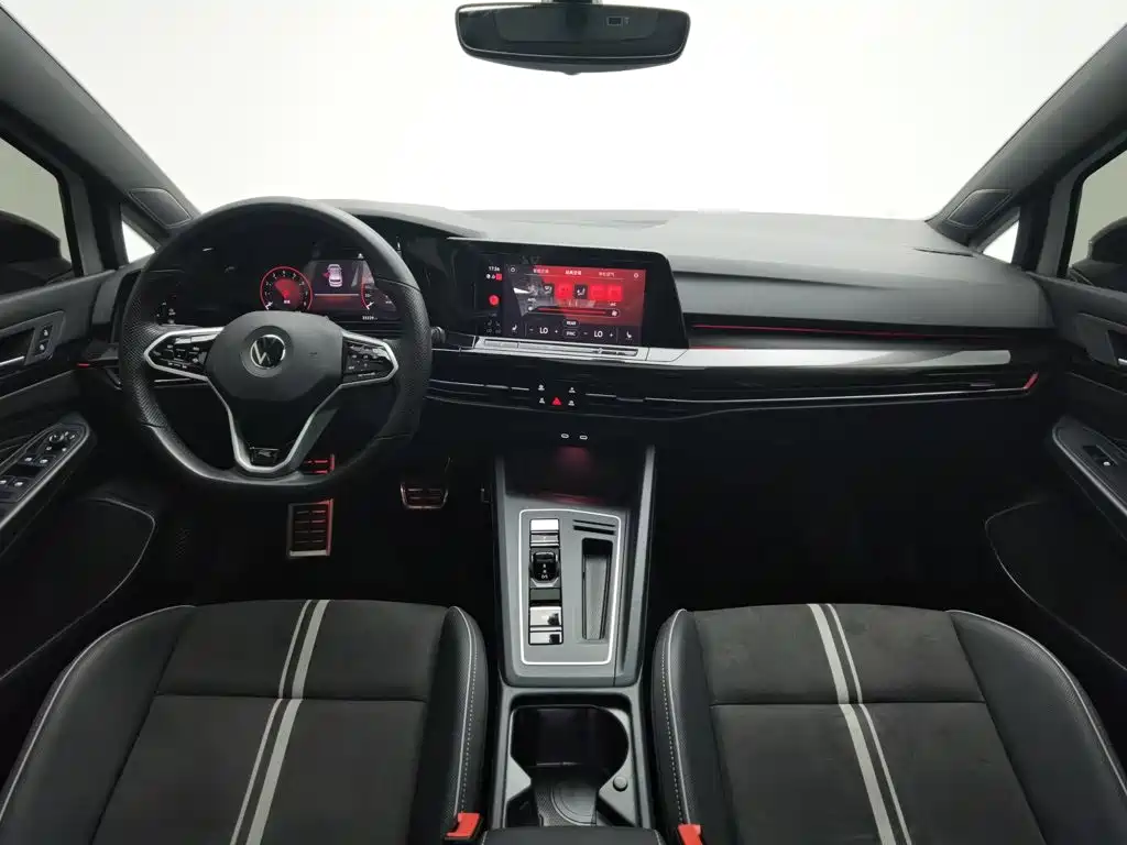 Volkswagen Golf 2023