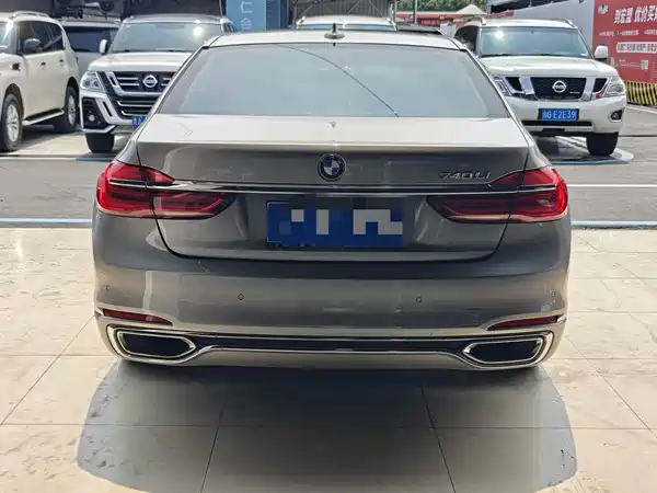 BMW 7 Series 2017