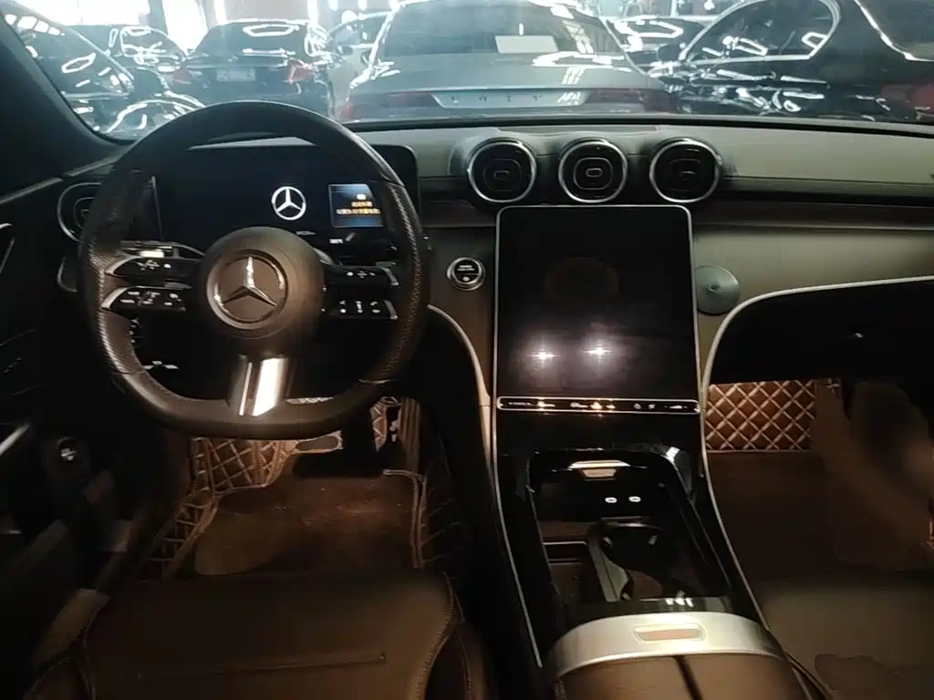 Mercedes-Benz C-Class 2022 — фото 10