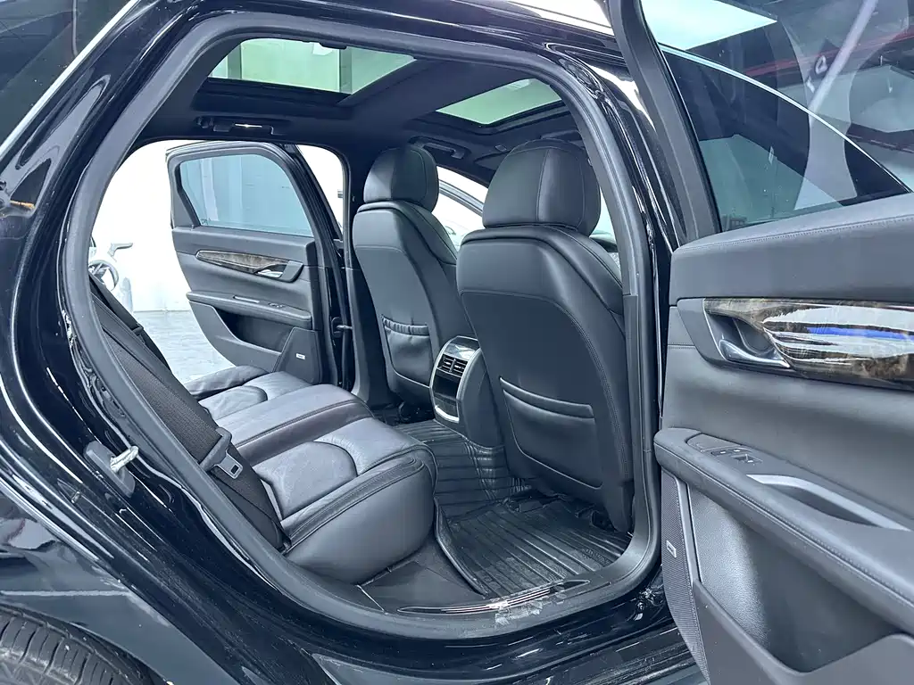 Cadillac CT6 2019 — фото 14