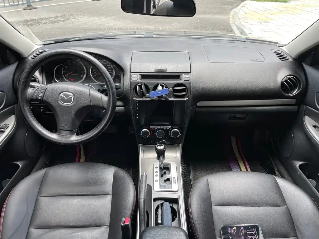 Mazda 6 2016 — фото 10