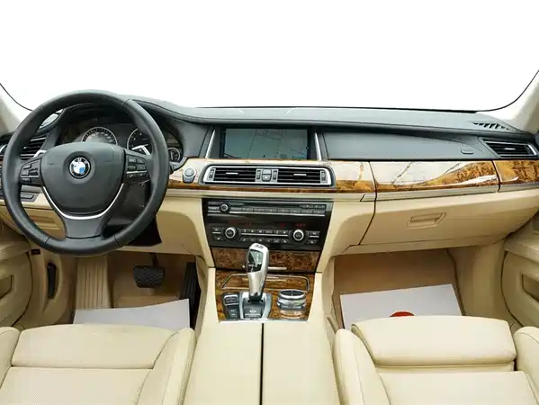 BMW 7 Series 2015