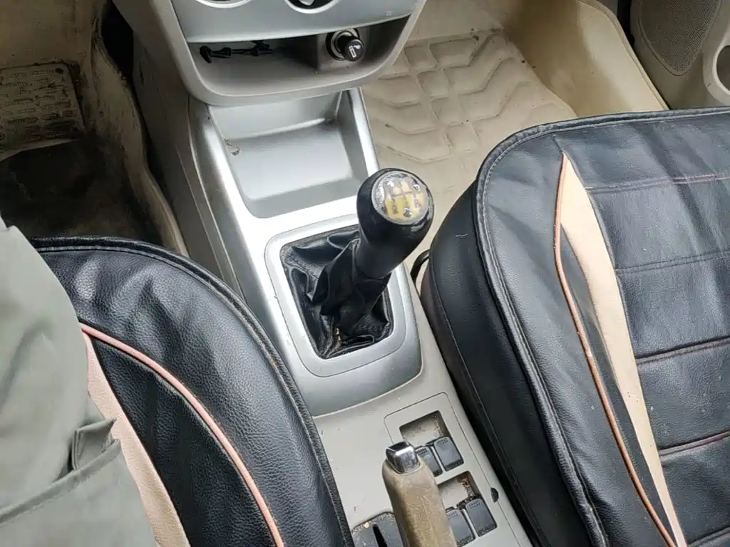 Changan V3 2015 — фото 14