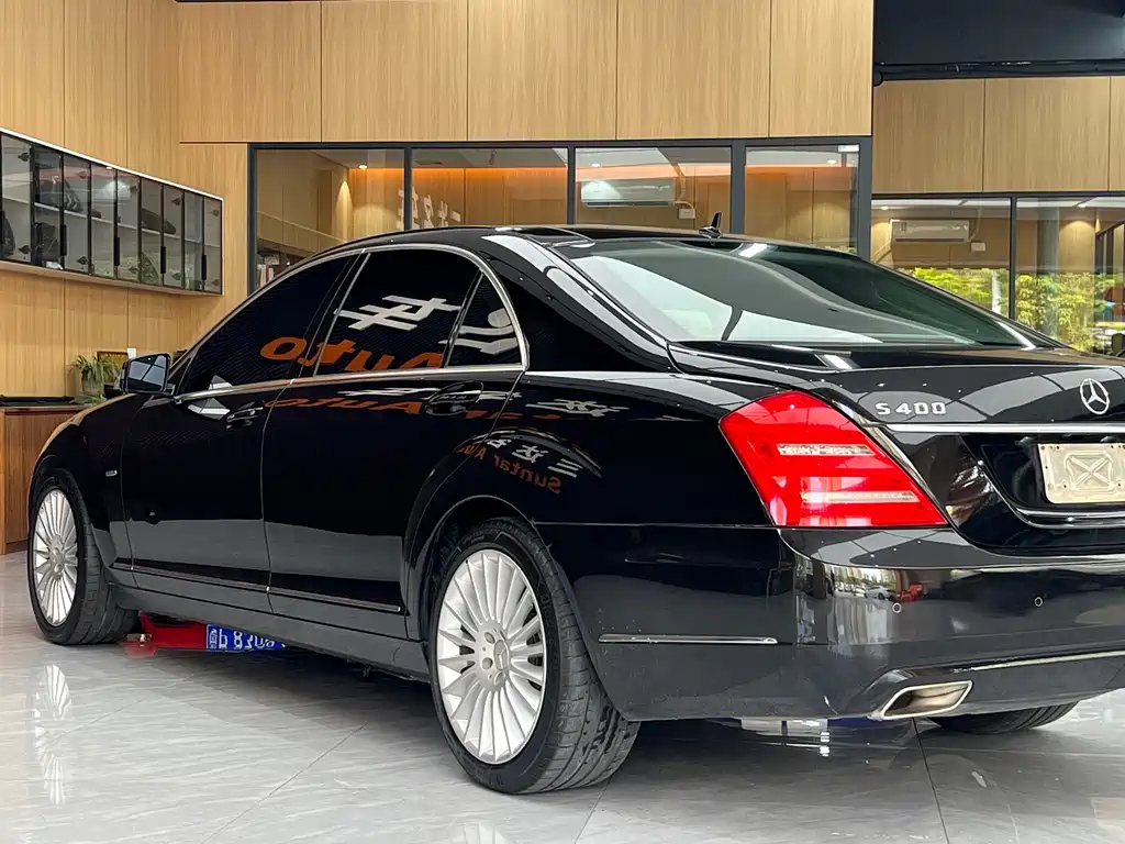 Mercedes-Benz S-Class 2010 — фото 18