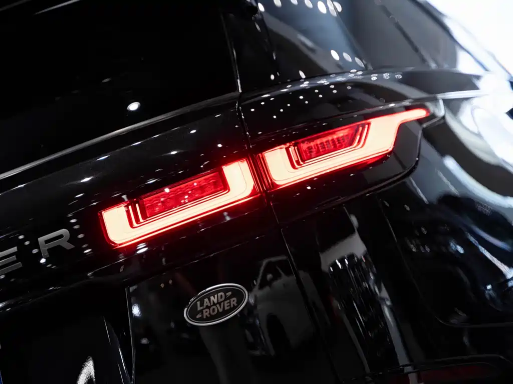 Land Rover Velar 2021 — фото 8