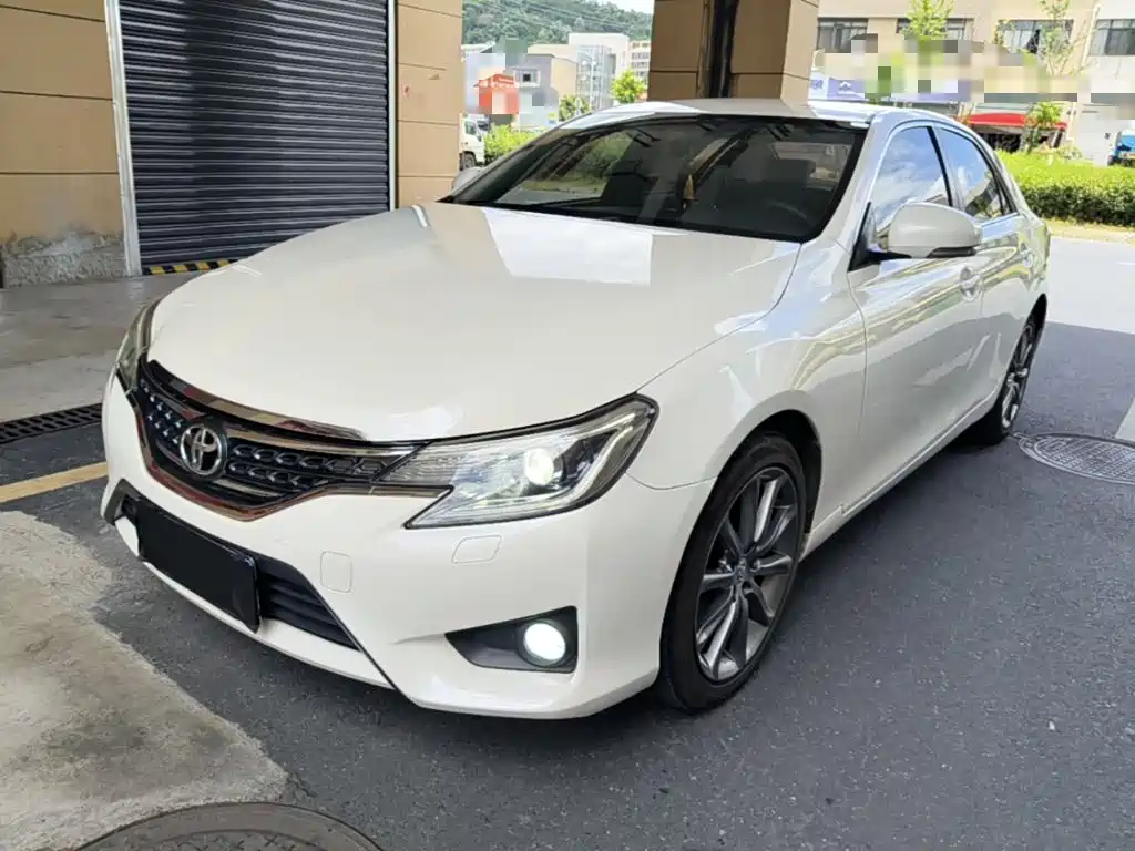 Toyota Reiz 2017