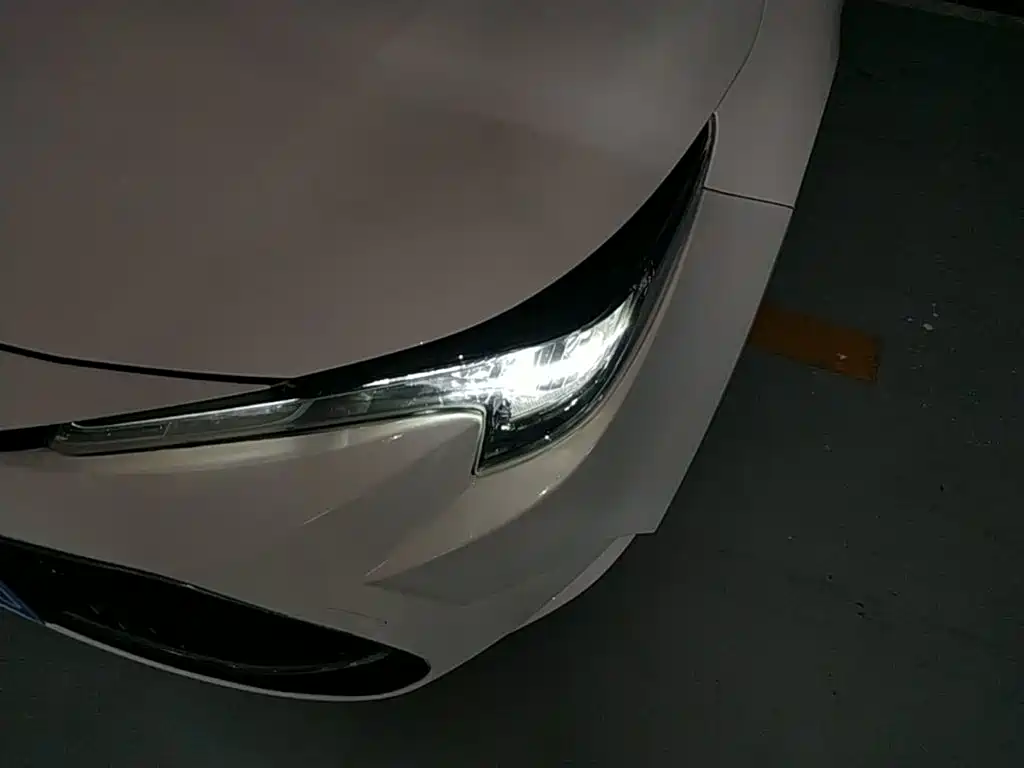 Toyota Levin 2022 — фото 24