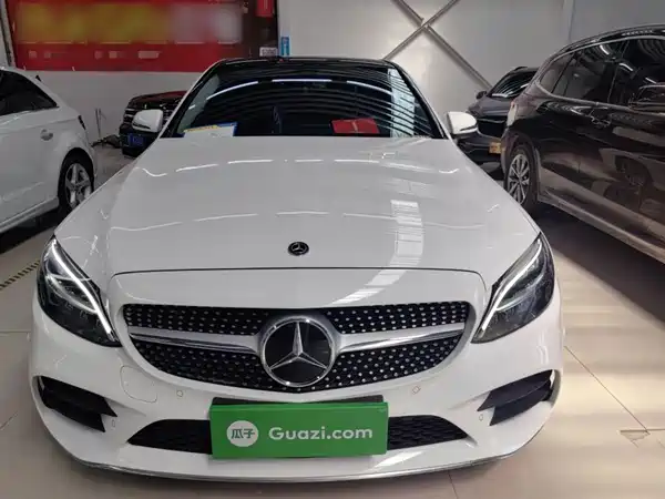 Mercedes-Benz C-Class 2021
