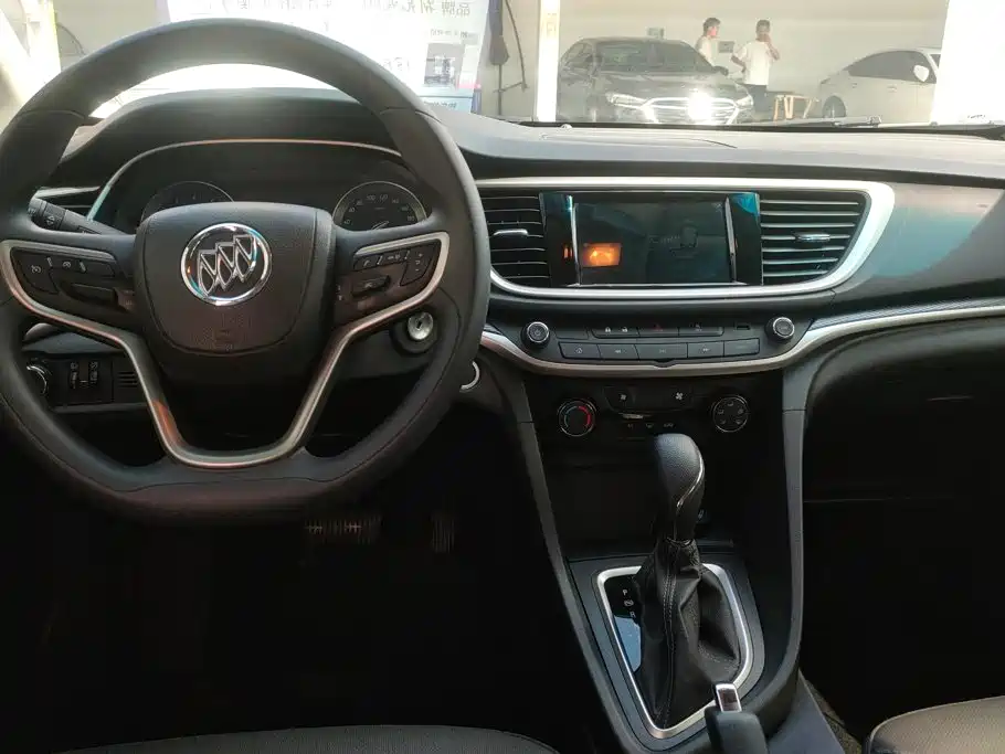 Buick Excelle GT 2022 — фото 12