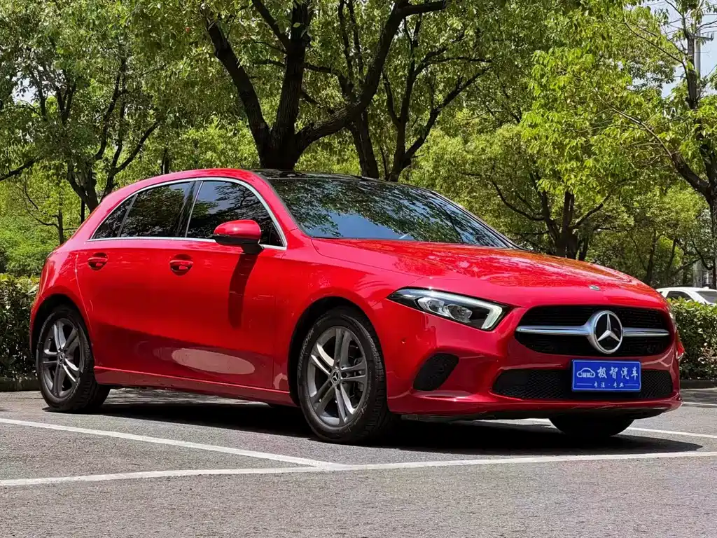 Mercedes-Benz A-Class 2020 — фото 3