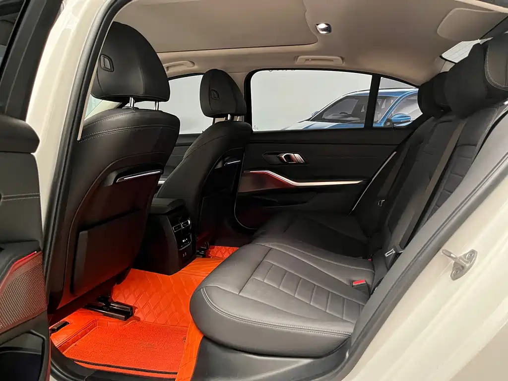 BMW 3 Series 2020 — фото 13