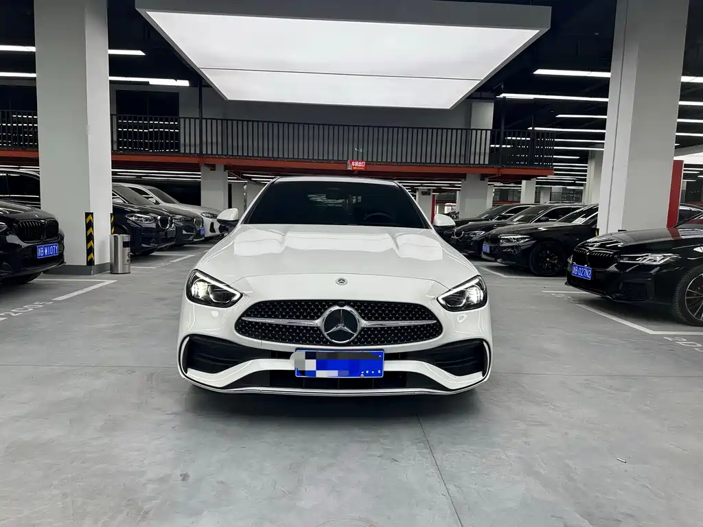 Mercedes-Benz C-Class 2023 — фото 2