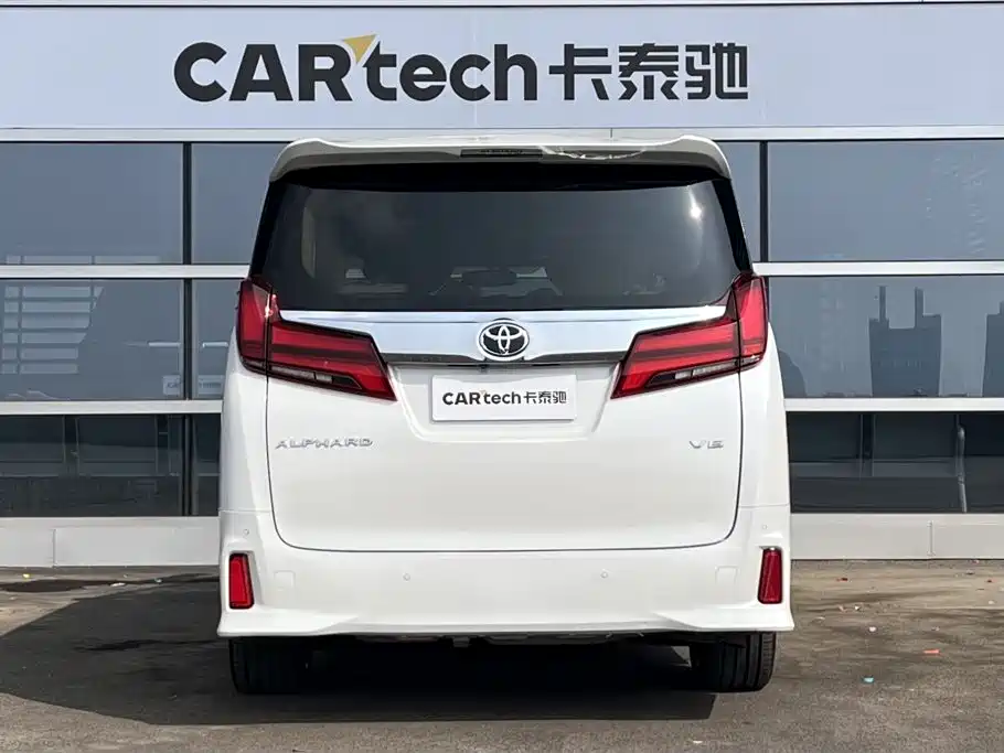 Toyota Alphard 2016 — фото 4